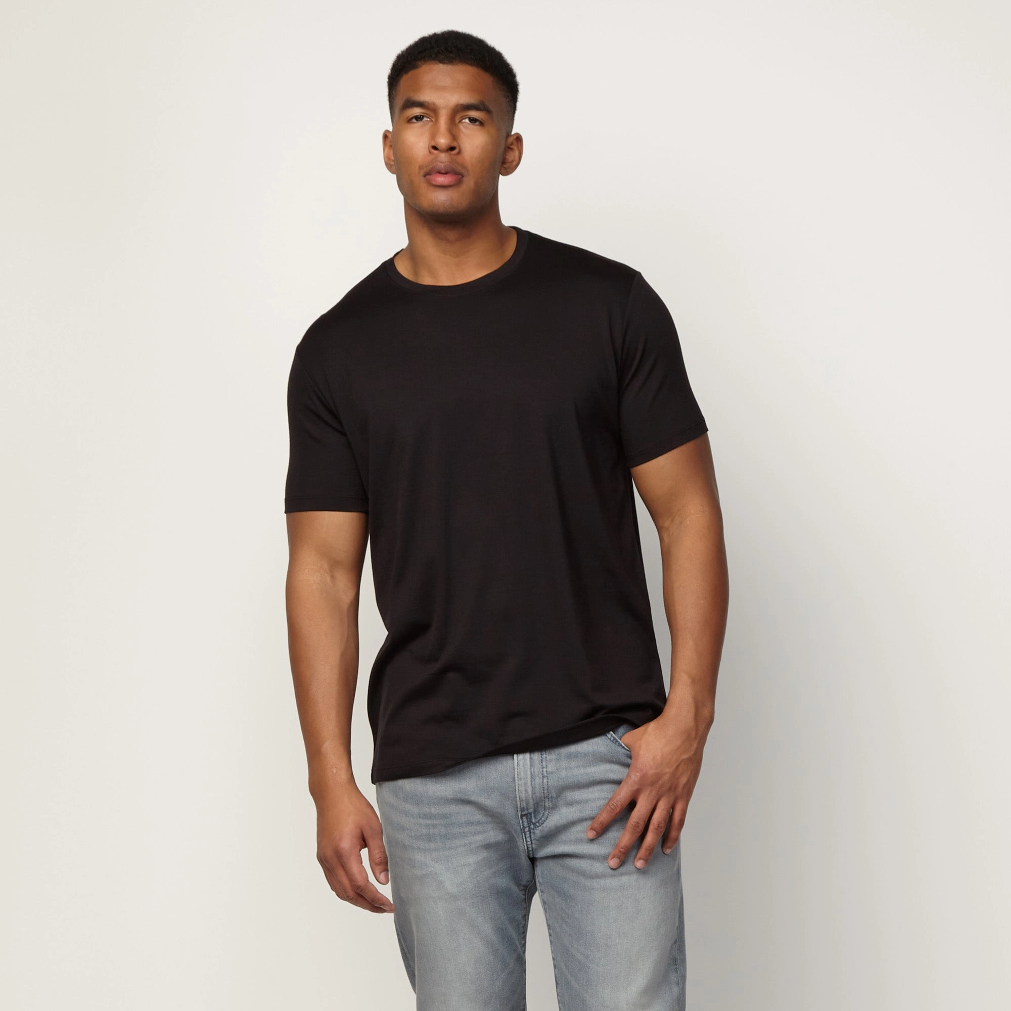 Signature Crew Neck Tee