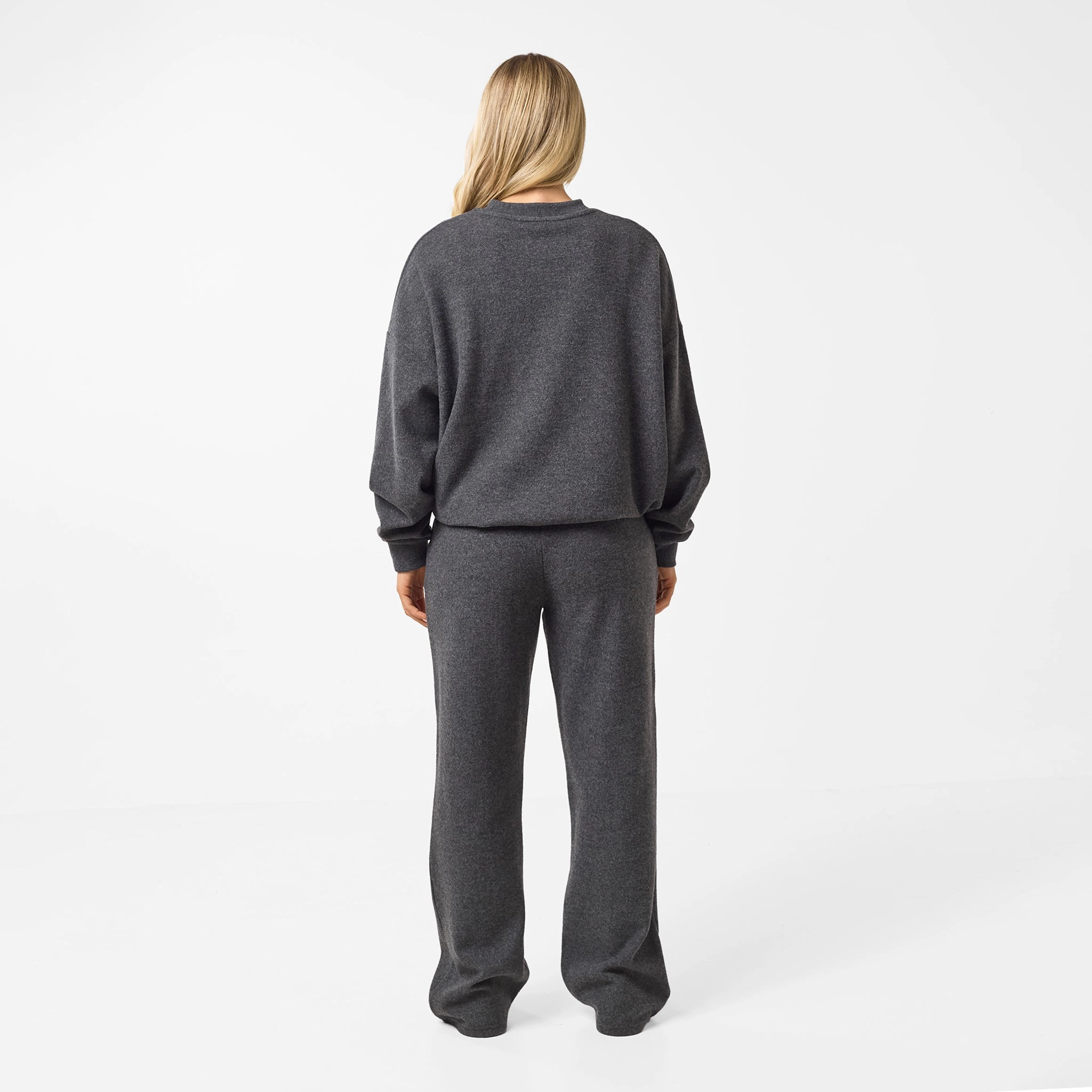 Soft Knit Crewneck I Charcoal