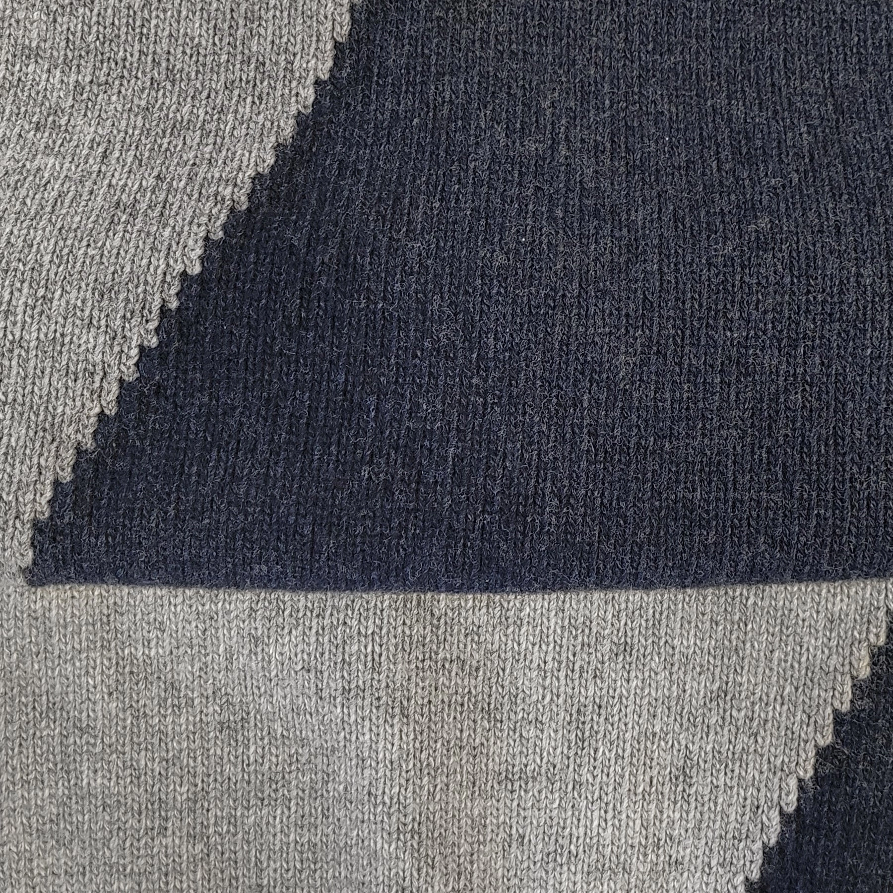 V-Series Monochrome Rhombus Sweater